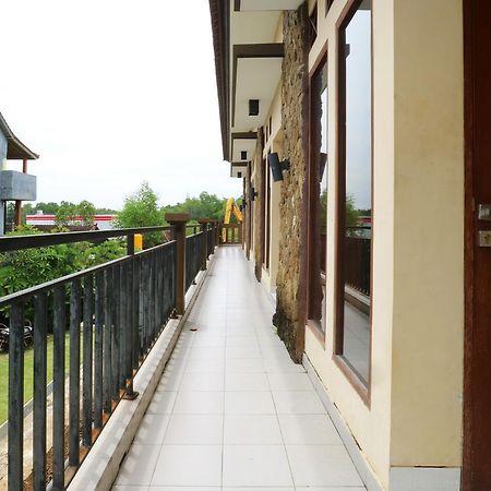 Pondok Jempiring Кута Екстер'єр фото